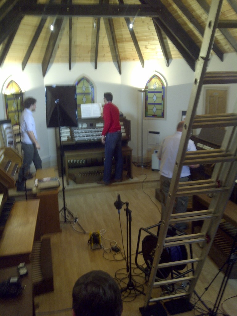 Jonathan Kingston - Studio Set-up, Viscount Organs (2)