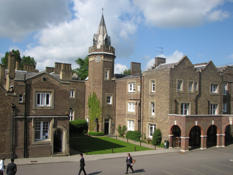 Aldenham School Radlett March 2018 Viscount Organs