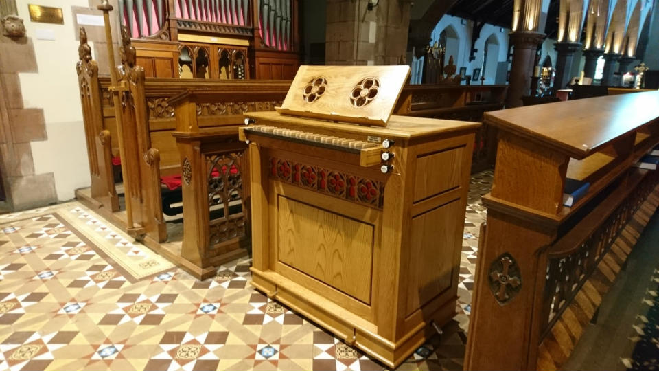 Regent Classic Chamber Organ