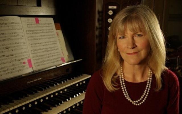 Catherine Ennis organist