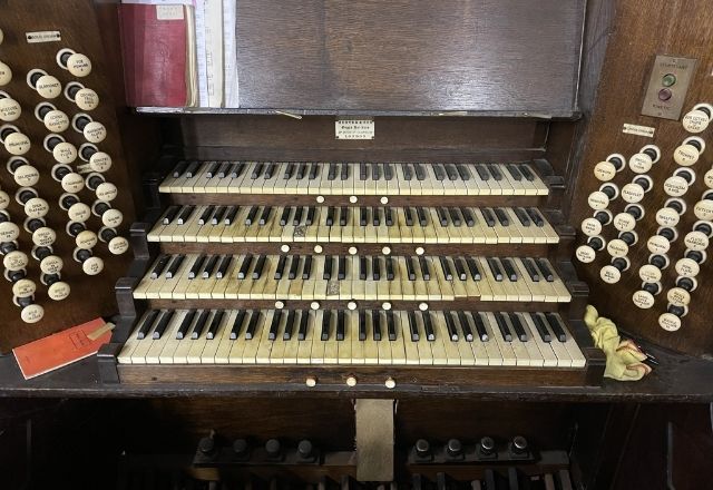 St Paul's Church Organ Console