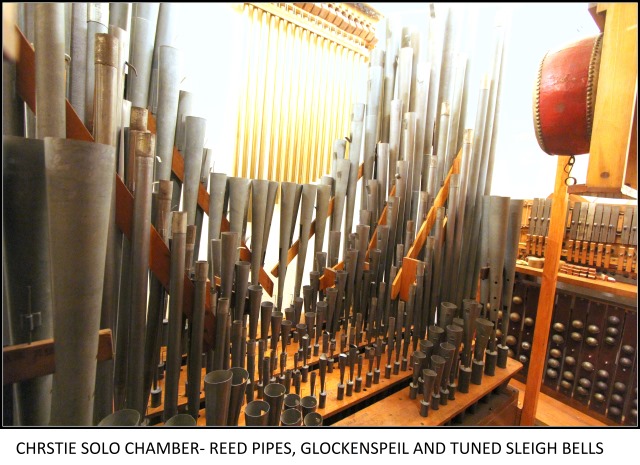 Christie solo chamber - Reed pipes, glockenspiel and tuned sleigh bells