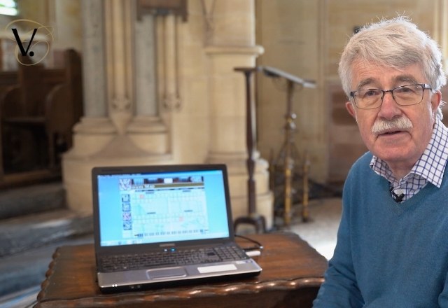 David Mason beside laptop with Physis software controlling the voicing of a Viscount Organ