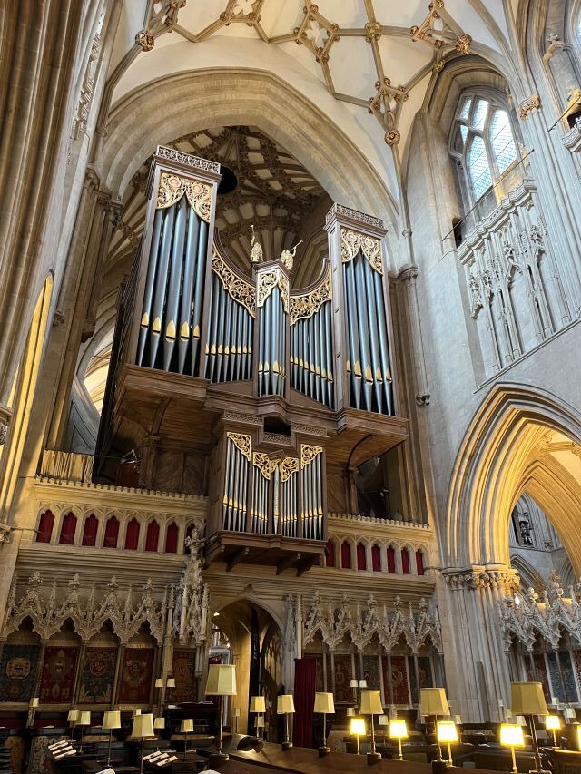 Wells Cathedral Pipe Organ case