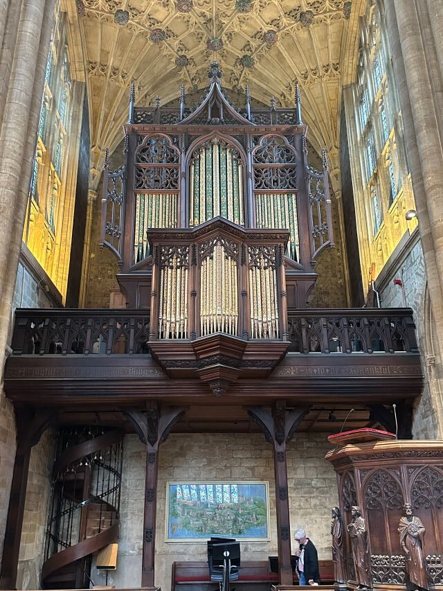 Sherborne Abbey Pipe Organ case