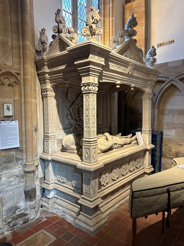 The tomb of Sir John Horsey and Son (Ca 1565)