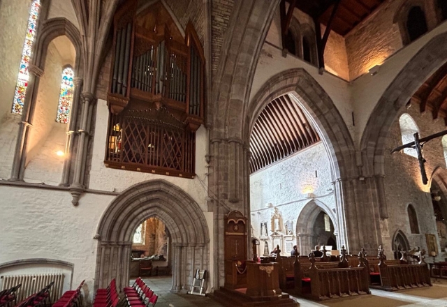 Brecon Cathedral north side pipe case